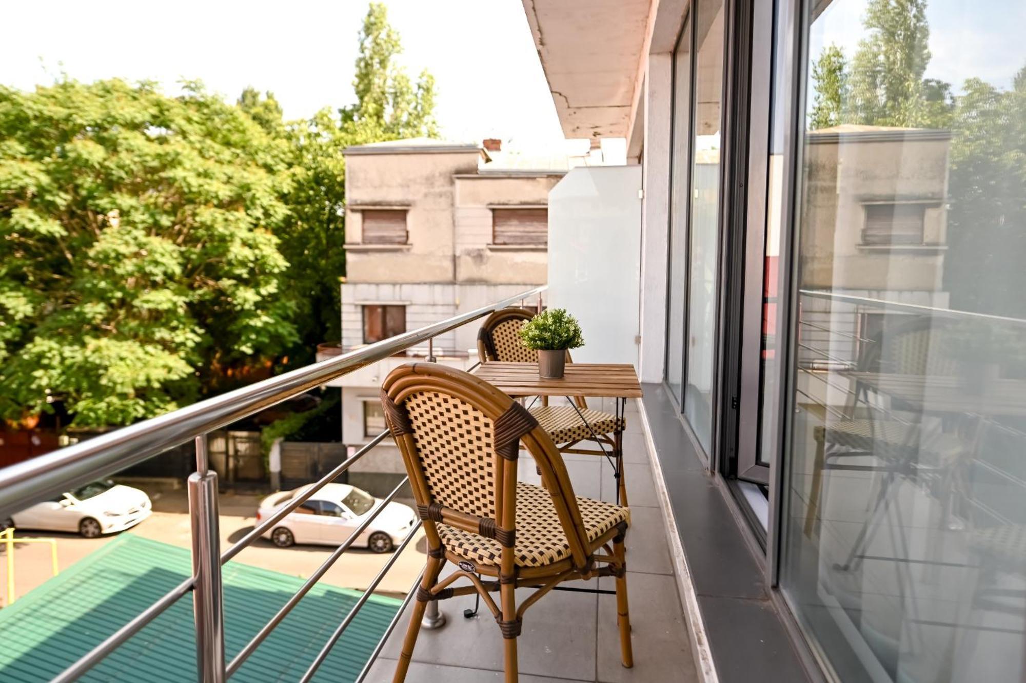 בוקרשט Urban Elegance - Stylish Central Accommodation מראה חיצוני תמונה
