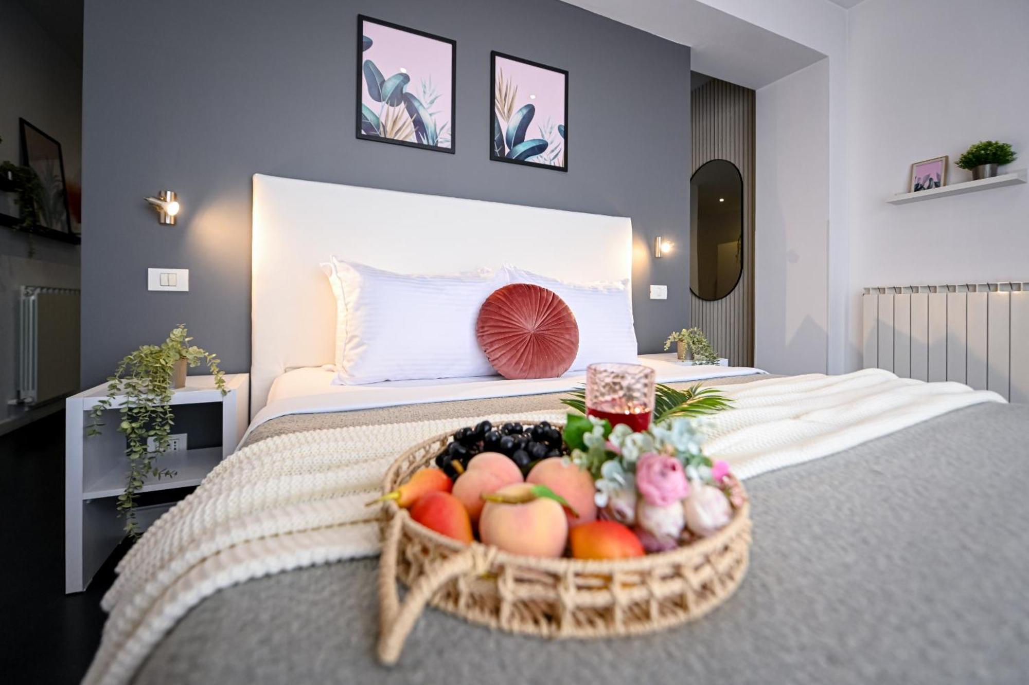 בוקרשט Urban Elegance - Stylish Central Accommodation חדר תמונה