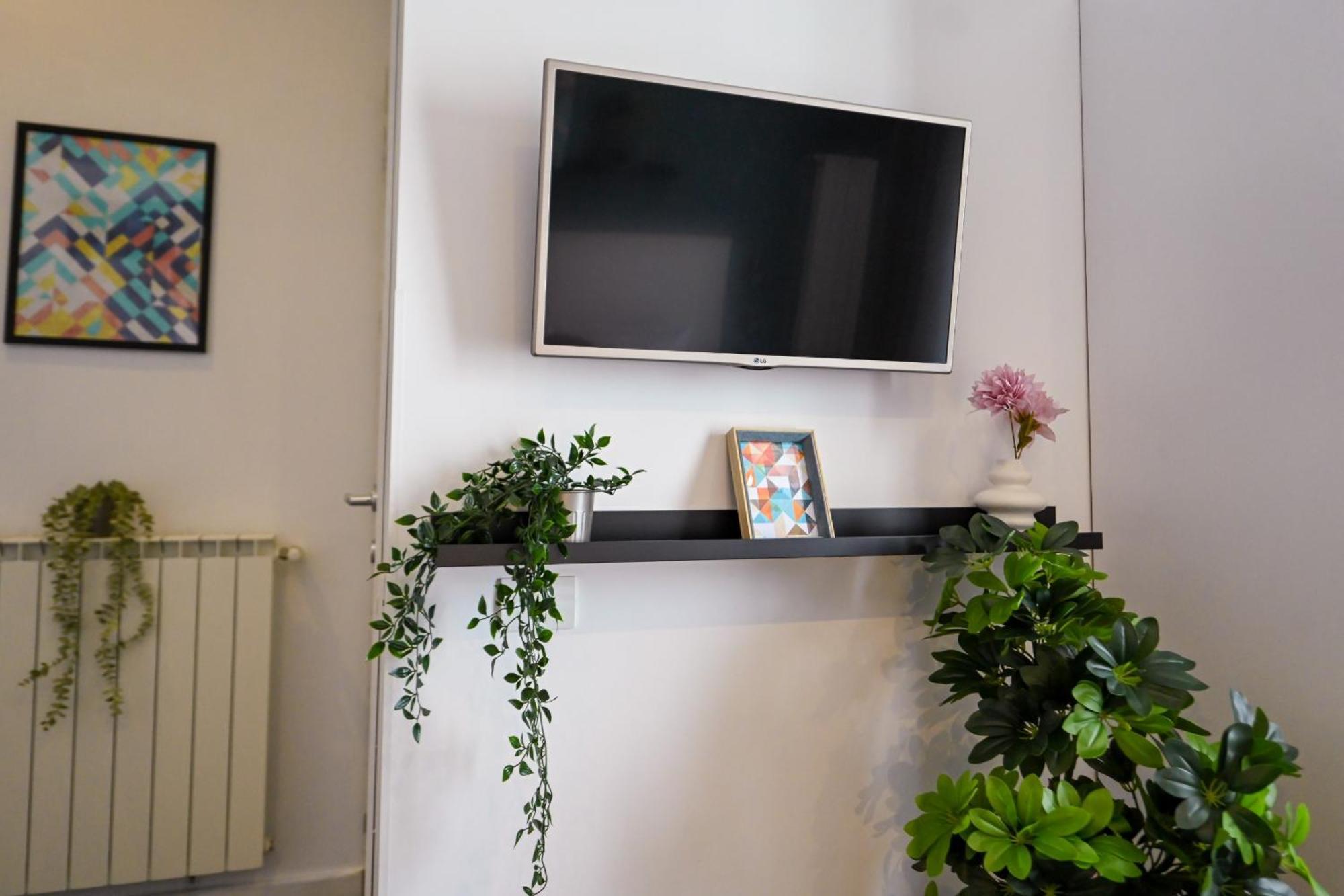 בוקרשט Urban Elegance - Stylish Central Accommodation חדר תמונה