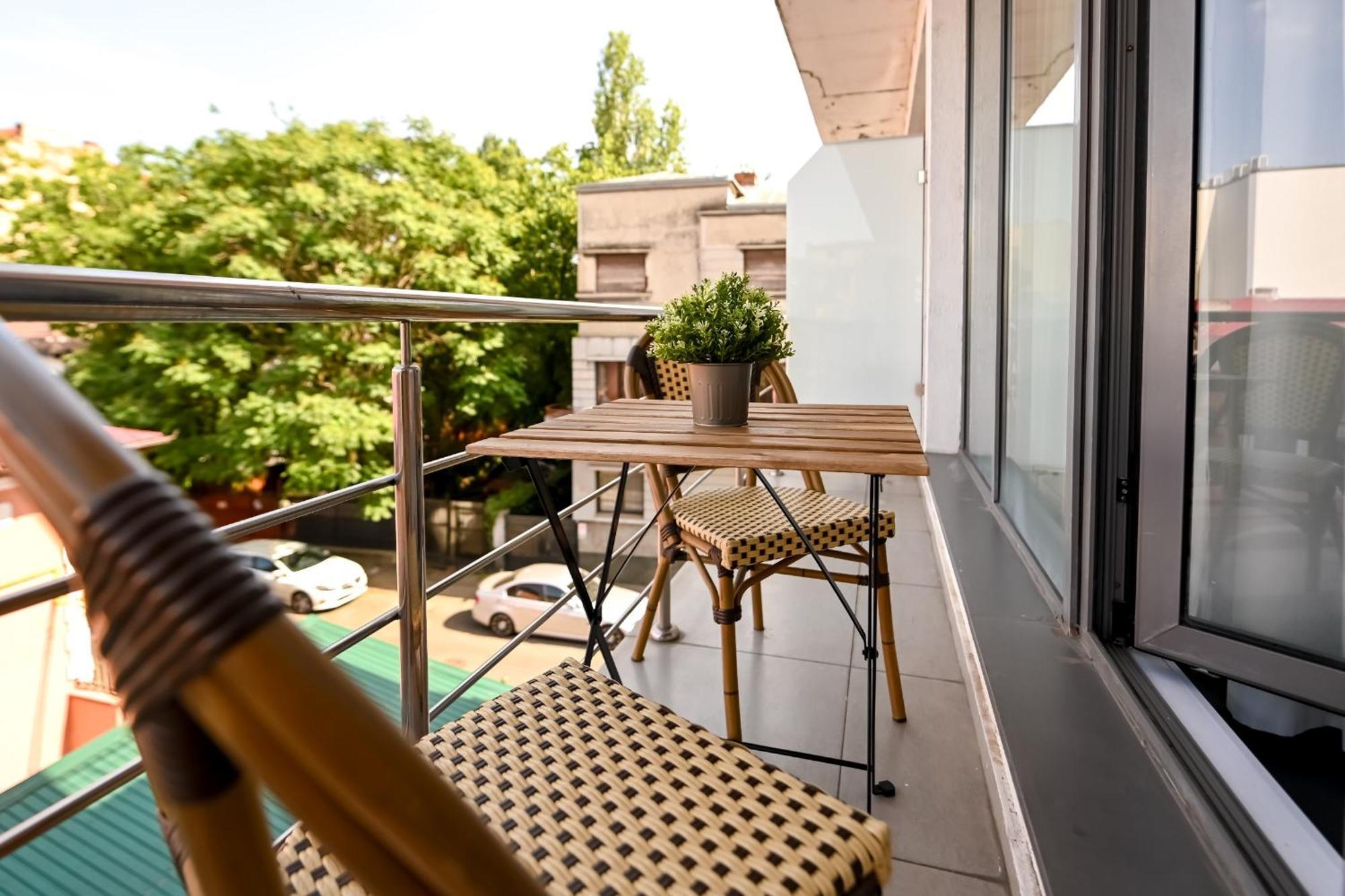 בוקרשט Urban Elegance - Stylish Central Accommodation חדר תמונה